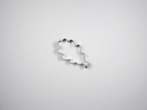 JANDEJSEK Vykrajovátko dubový list 60 x 32 mm